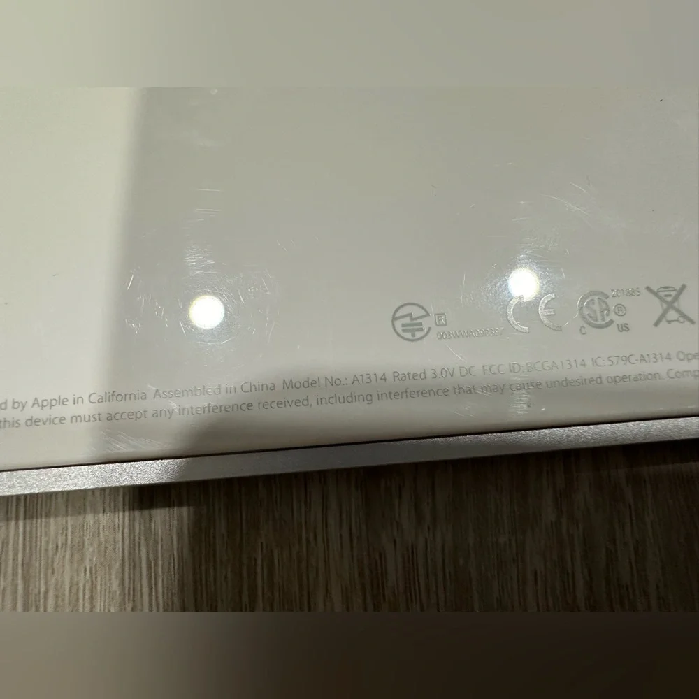 Genuine Apple Wireless Bluetooth Keyboard A1314 Mac iMac Aluminum Silver